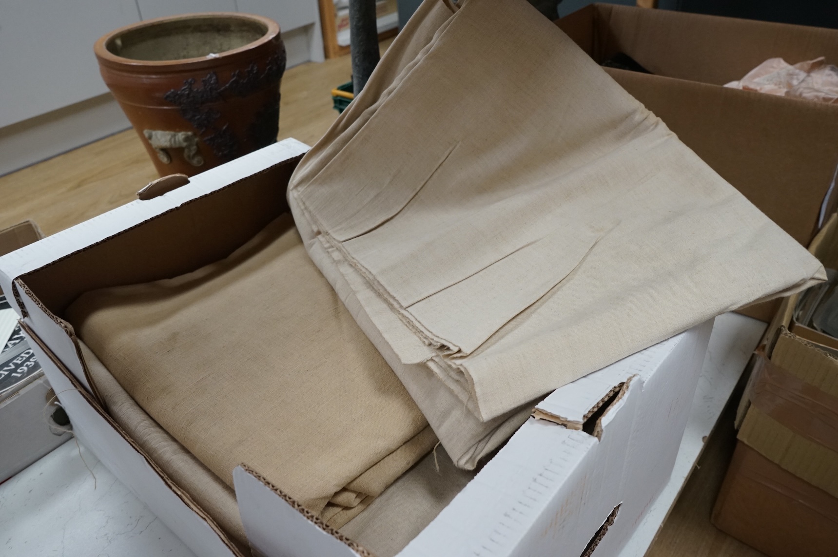 Six lengths of late 19th/early 20th century French provincial linen, approx. 110cm x 600cm